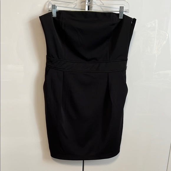 VERY J Lined Black Strapless Mini Dress, Size L - Picture 6 of 16